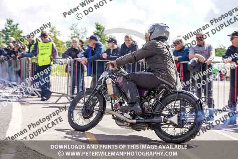 Vintage motorcycle club;eventdigitalimages;no limits trackdays;peter wileman photography;vintage motocycles;vmcc banbury run photographs